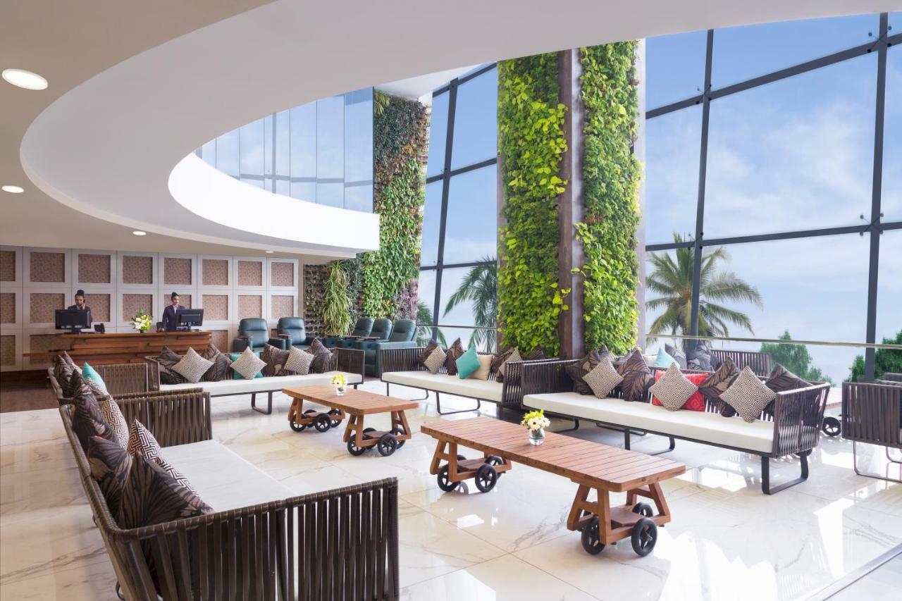 Regenta Central Hotel & Convention Centre Nagpur Eksteriør bilde