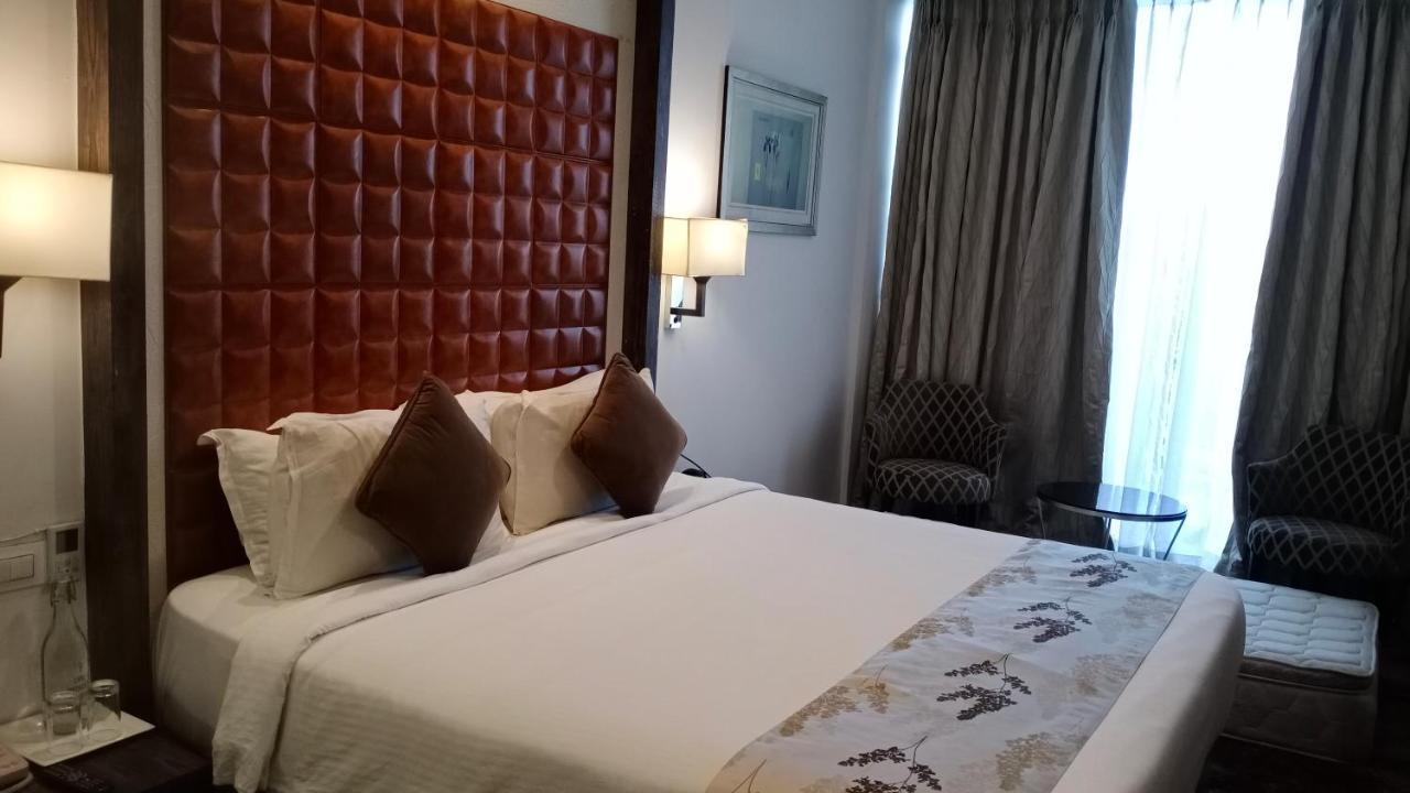 Regenta Central Hotel & Convention Centre Nagpur Eksteriør bilde