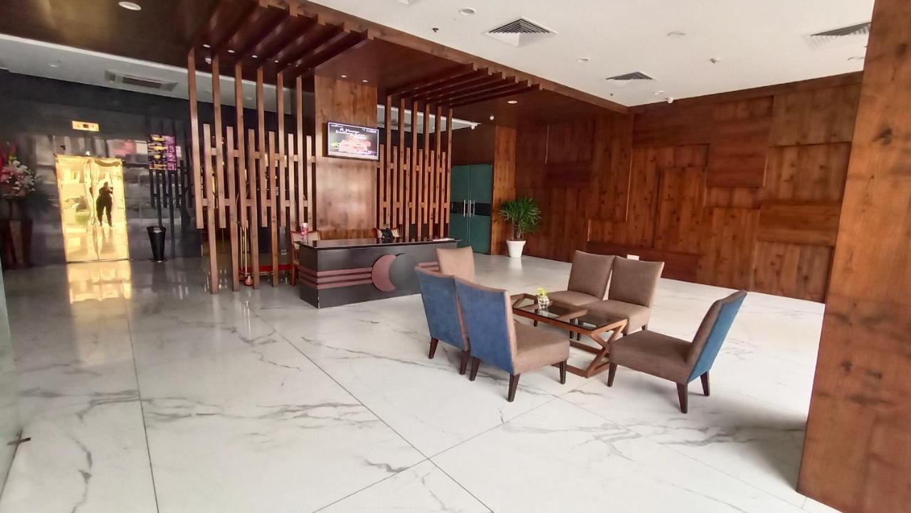 Regenta Central Hotel & Convention Centre Nagpur Eksteriør bilde